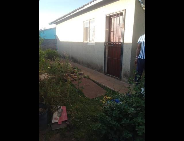 2 BEDROOM HOUSE FOR SALE IN KANANA PARK